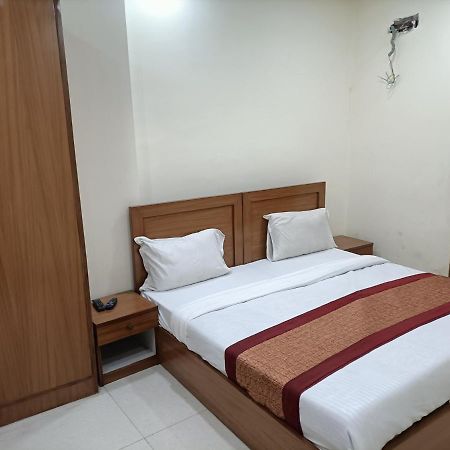 Hotel Star Light นิวเดลี ภายนอก รูปภาพ