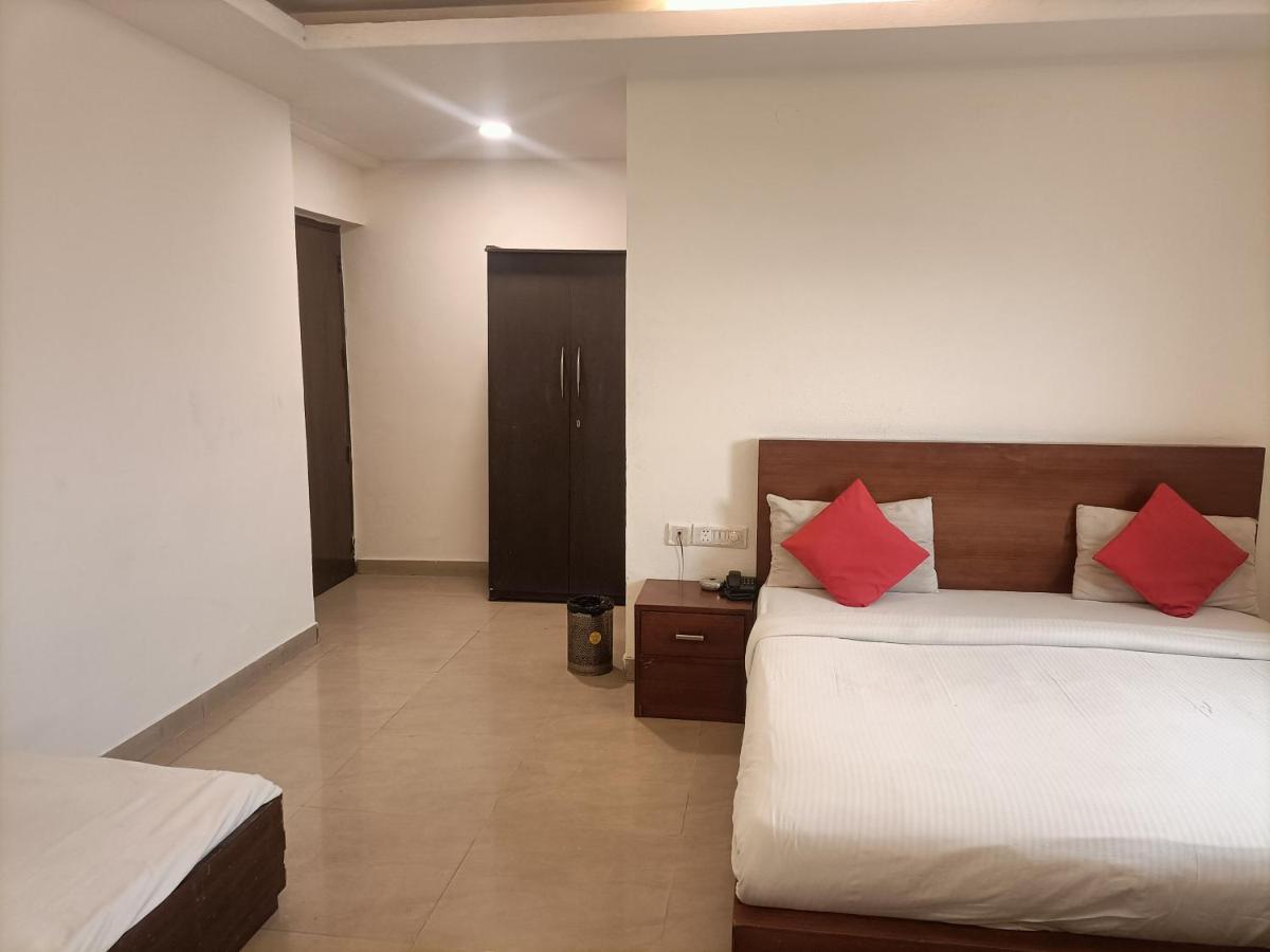 Hotel Star Light นิวเดลี ภายนอก รูปภาพ