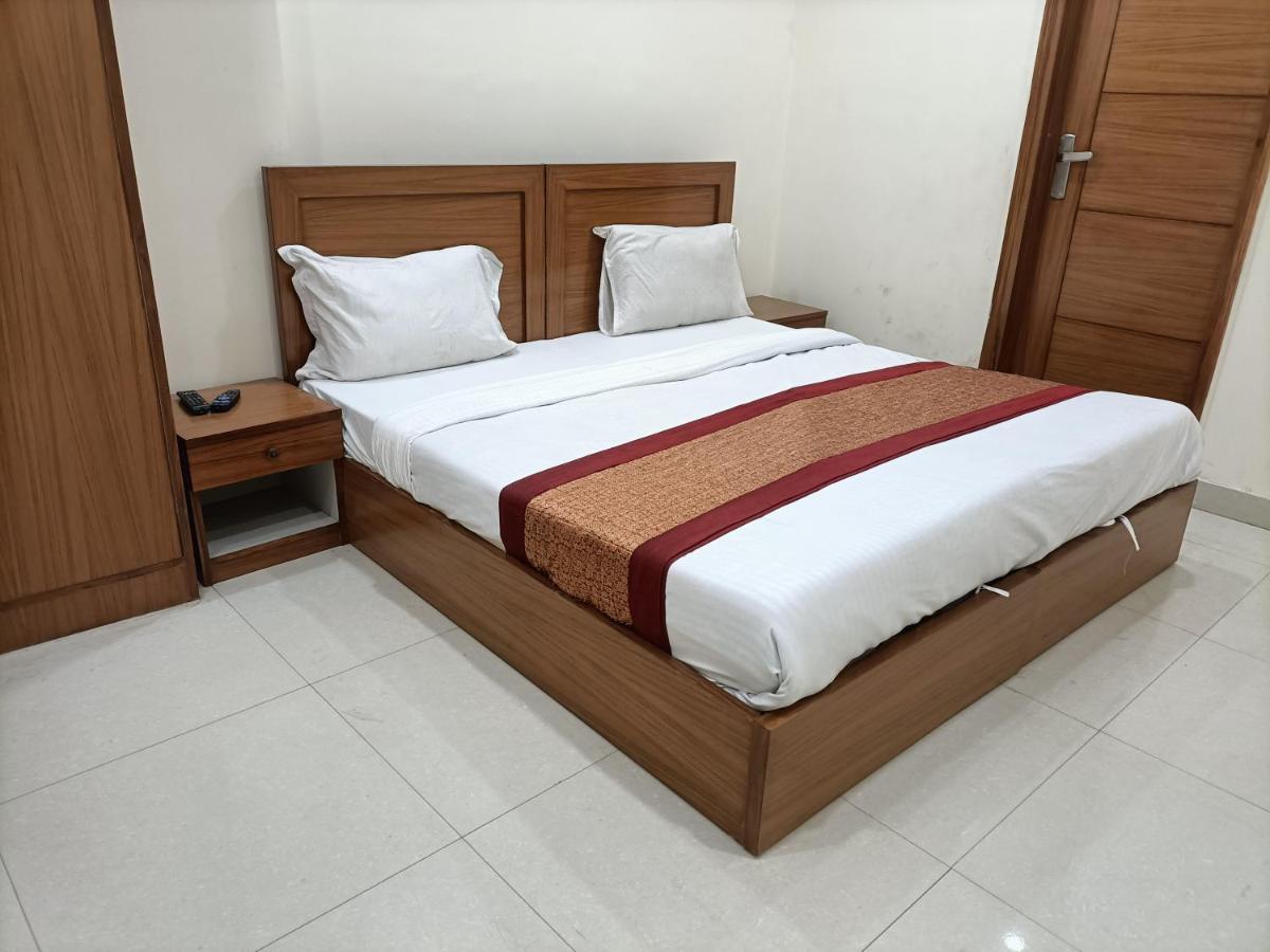 Hotel Star Light นิวเดลี ภายนอก รูปภาพ